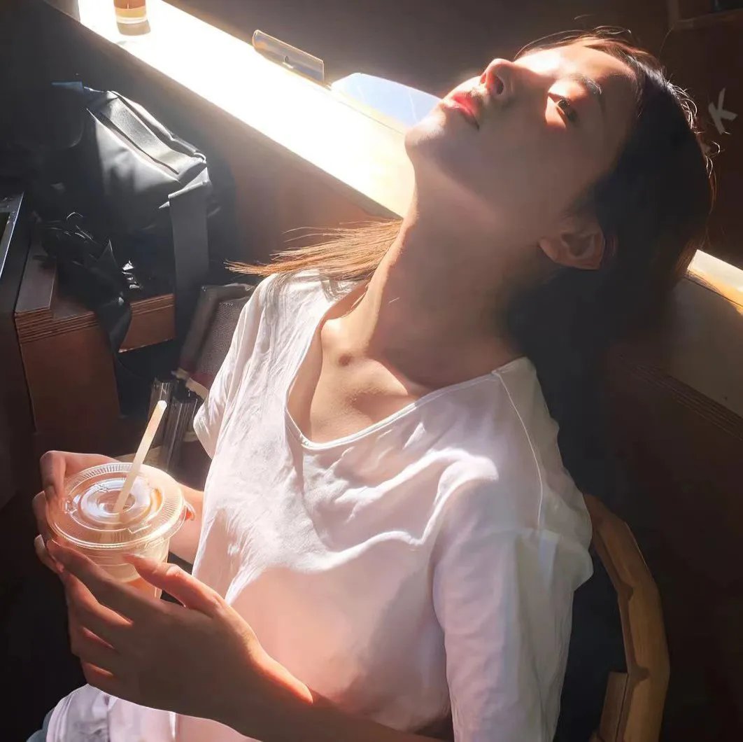 外星尸